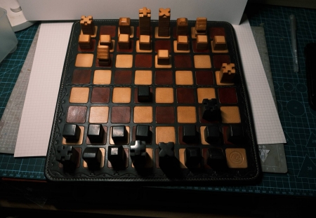 全植鞣革国际象棋一次全新的尝试#
